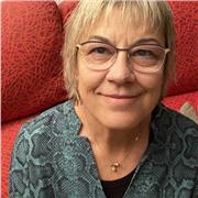 Soy licenciada en Historia con muchos años de experiencia impartiendo clases de apoyo a alumnos de la ESO